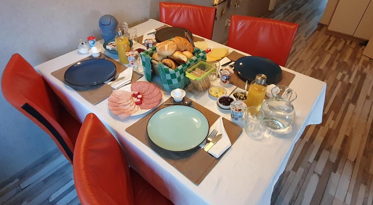 Bed & Breakfast Ravelin Rees Buitenkant foto