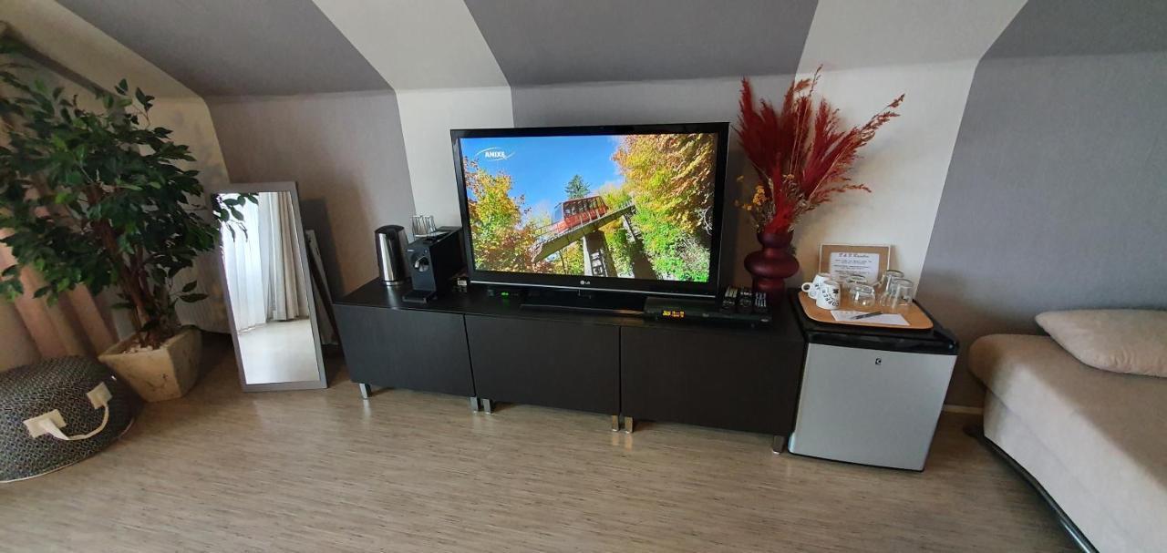 Bed & Breakfast Ravelin Rees Buitenkant foto